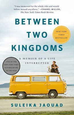 Between Two Kingdoms: A Memoir of a Life Interrupted foto