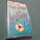 Cumpara ieftin CASETA AUDIO PETRECERE FORMATIA TOMIS JUNIOR VOL 6 RARA!!!! DE TARABA