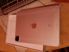 iPad Pro 11-inch (2nd Generation) Wi-Fi Cellular foto