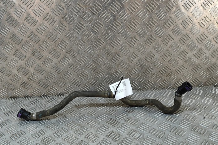 Furtun de lichid de răcire VOLVO XC90 II 2019 OEM: 31338396 23824246