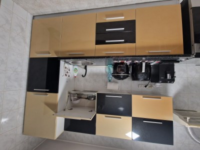 mobila bucatarie, aragaz foto