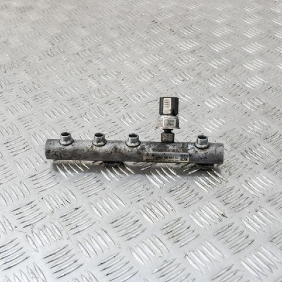 Rampa de combustibil st&amp;acirc;nga AUDI A4 Avant 8K5, B8 2009 OEM: 059130089AJ 2425686 foto