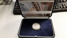 Moneda argint 75 de ani de la infiin?area Universita?ii din Timisoara foto