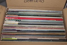 PACK 40 Discuri vinil vinyl muzica japoneza Made in Japan LA CUTIE 5.99 lei ! foto