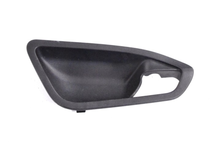 Ornament panou ușă dreapta față BMW 1 F20 2012 OEM: 7270976 14484463