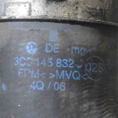 Furtun intercooler st&amp;acirc;nga VW PASSAT B6 3C2 2006 OEM: 3C0145832J foto