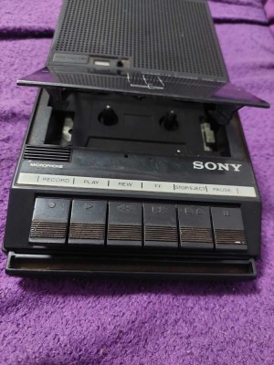 casetofon SONY Model.TCM-828,CASSETTE-CORDER TCM-828,Made COREA,DE Colectie,DEFE foto