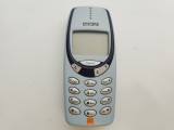 Telefon Nokia 3310 folosit cu carcasa albastru deschis