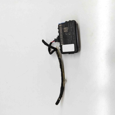 Amplificator de antena LAND ROVER RANGE ROVER IV L405 2020 OEM: K8D2-15K602-BB,5D6911F01 foto
