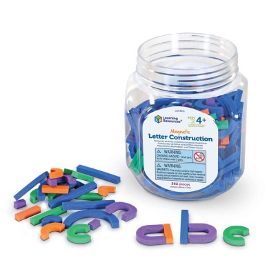 Set constructie magnetic - Litere si cifre PlayLearn Toys foto