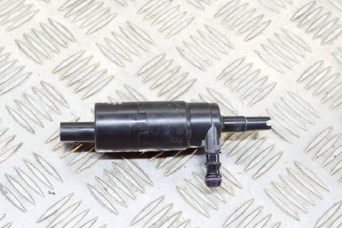 Motor spălător far VW TOUAREG 7P5 2012 OEM: 3B7955681 | 11748310