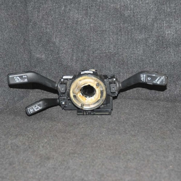 Maneta semnalizare ștergătoare VW PASSAT B6 3C2 2007 OEM: 3C0959653B,3C0953549L,3C9953507BK,3C953513S 1804254
