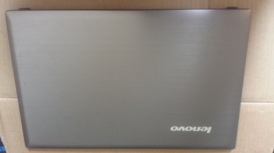 capac carcasa display laptop Lenovo IdeaPad P580 P585 am0qn000100 foto