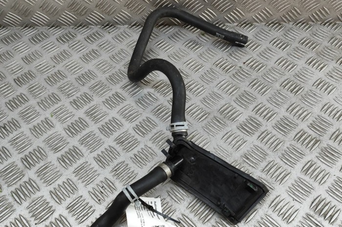 Furtun de lichid de răcire VOLVO XC90 II 2024 OEM: 32339892 31209689