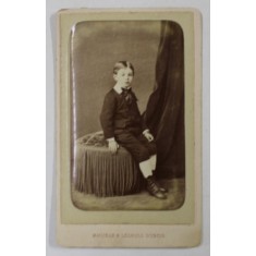 STUDIO MAUJEAN et LEOPOLD DUBOIS , PARIS , SCOLAR IN UNIFORMA , FOTOGRAFIE C.D.V. , EMBOSATA , CCA , 1870