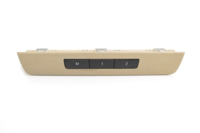 Comutator BMW 7 F01, F02 2013 OEM: 9215750 12578331