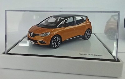 Macheta Renault Scenic MK4 2016 - Norev 1/43 foto