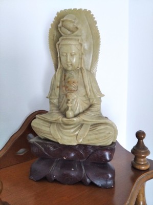 SCULPTURA JAD BODHISATTVA DINASTIA QING SEC. XIX foto