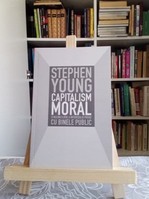 CAPITALISM MORAL - STEPHEN YOUNG foto