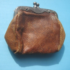 4663-I-Mini Portofel din piele vechi de colectie anii dupa 1900.