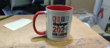 Ceașcă Jungle Mug cu text &icirc;n germană Absolvenți de grădiniță 2024 &ndash; pentru absolvirea grădiniței