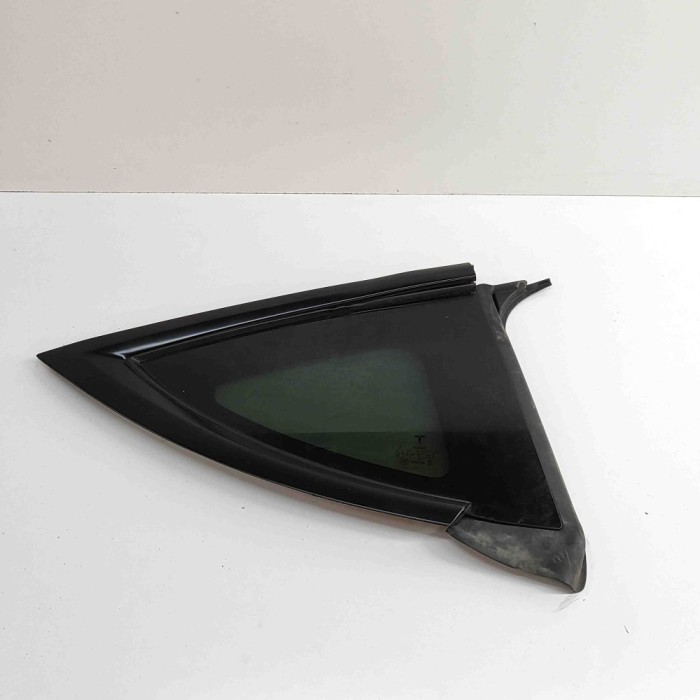 Geam lateral dreapta spate TESLA MODEL Y 2021 | 30617949