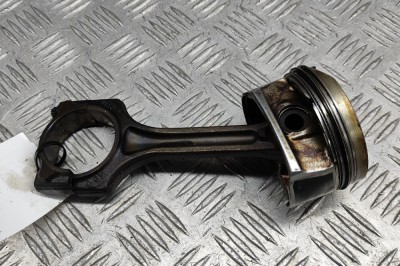 Piston CITRO&amp;Euml;N C4 Picasso I UD_ 2012 OEM: 1675941480,1631729180 28193517 foto