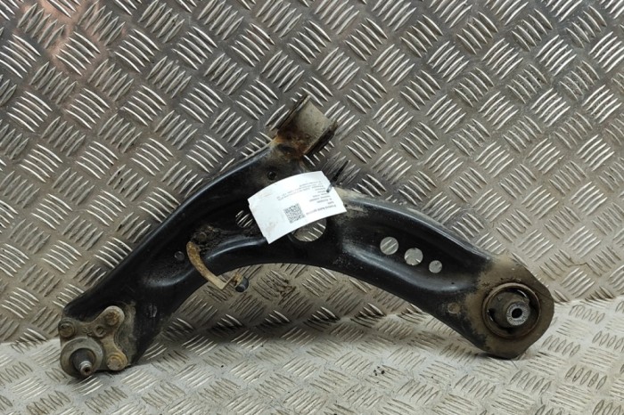 Braț inferior st&acirc;nga față SKODA OCTAVIA III Combi 5E5 2014 OEM: 5Q0407151P 23558995