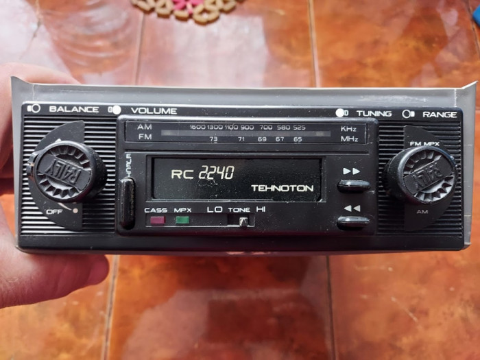 RADIOCASETOFON RALLY RC 2240 , TEHNOTON . FUNCTIONEAZA .