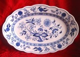 PLATOU PORTELAN CU COBALT HUTSCHENREUTHER BAVARIA MODEL BLUE ONION 38 CM
