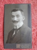 Fotografie tip CDV, barbar la costum, inceput de secol XX