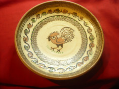 Farfurie Ceramica de Horezu - cu Cocos , frumos smaltuita , d=25,7cm ,cu prinder foto
