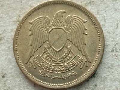 EGIPT-10 MILLIEMES 1973 foto