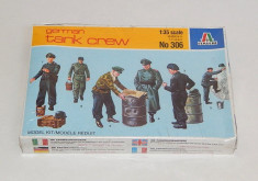 + Kit figurine 1/35 Italeri 306 - Tank Crew + foto