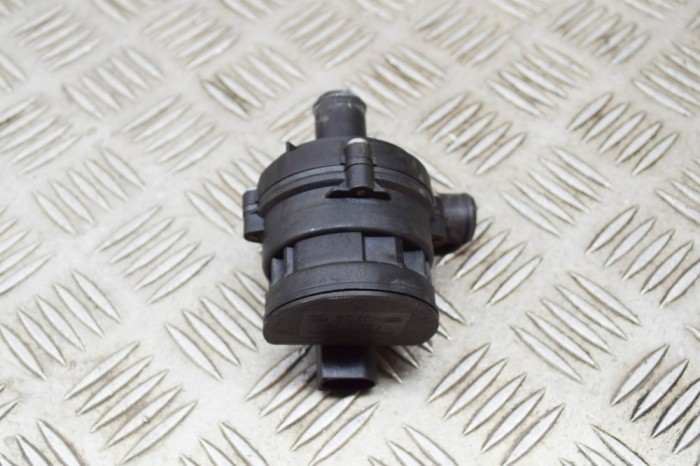 Pompa de apa auxiliara MERCEDES-BENZ SPRINTER 3,5-t Van 907, 910 2021 OEM: A2118350364,0392023000 17368405