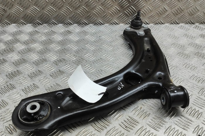 Braț inferior st&acirc;nga față SKODA OCTAVIA IV Combi NX5 2024 OEM: 5WA407151A,5WA407117 | 27965216