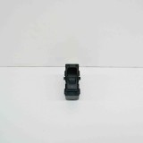 Buton geam ușă st&acirc;nga spate CHRYSLER 300 C LX 2005 OEM: 04602345AF | 14806058