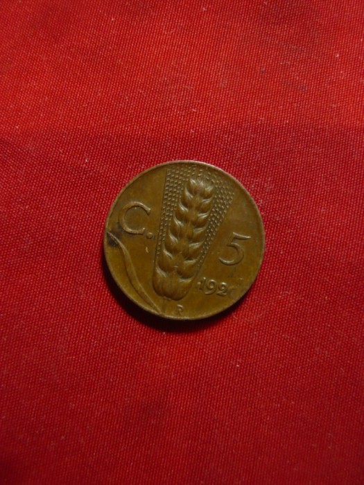 Moneda 5C 1920 Italia ,Rege Victor Emanuel ,bronz ,calapr.NC