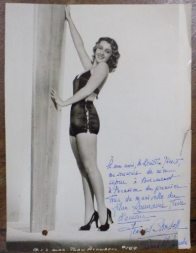 Joan Blondell, fotografie cu dedicatia actritei