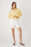 Medicine pantaloni scurți din amestec de in culoarea bej, neted, medium waist