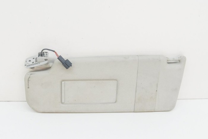 Parasolar st&acirc;nga VW PASSAT Variant B6 3C5 2005 OEM: 1K0857551N 12989634