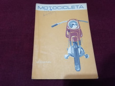 D VOCHIN - MOTOCICLETA foto