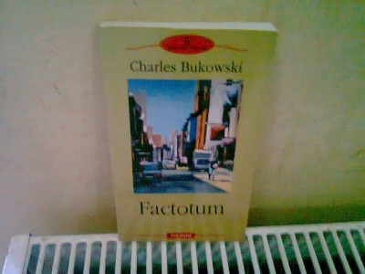 FACTOTUM - CHARLES BUKOWSKI foto
