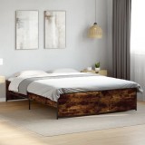 VidaXL Cadru de pat, stejar fumuriu 140x200 cm lemn prelucrat și metal