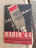 RADIO 44