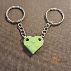 Set 2 brelocuri , forma de inima completa, culoare verde deschis
