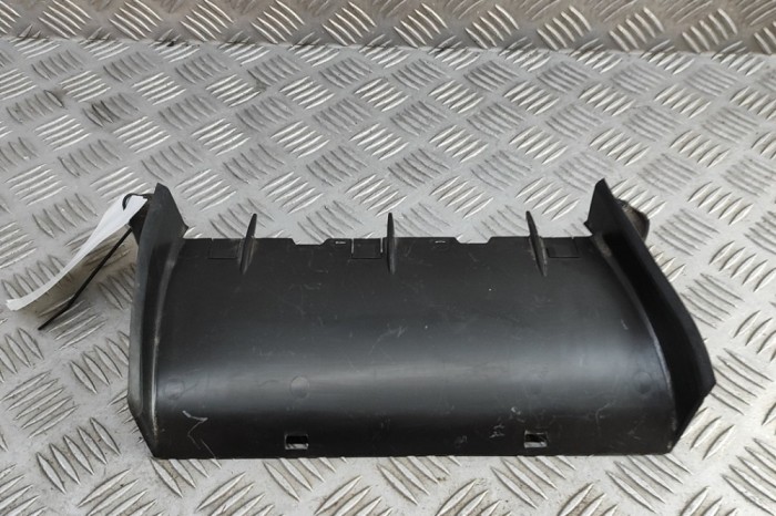Carcasa filtru de aer (partea inferioară) AUDI A6 C8 Avant 4A5 2024 OEM: 4K0129510B 31301990