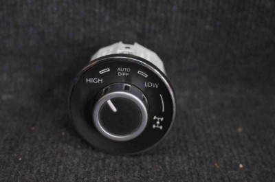 Comutator VW TOUAREG 7LA, 7L6, 7L7 2005 OEM: 7L6941435N 1503475 foto