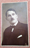 Cumpara ieftin Portret de barbat - Fotografie tip carte postala datata 1921, Romania 1900 - 1950, Sepia, Portrete