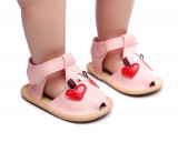 Cumpara ieftin Sandalute roz cu inimioare (Marime Disponibila: 12-18 luni (Marimea 21